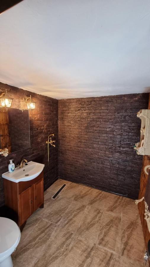 Langa Stana Hotel Árgyasudvarhely Kültér fotó