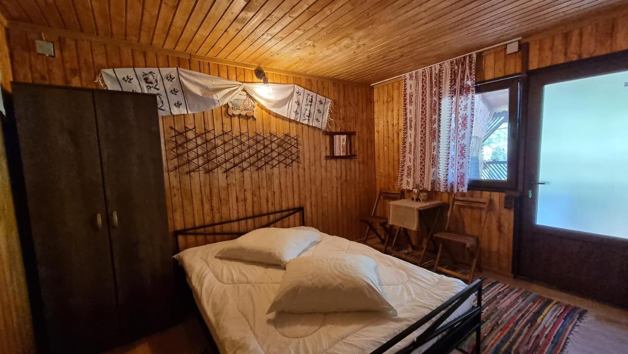 Langa Stana Hotel Árgyasudvarhely Kültér fotó