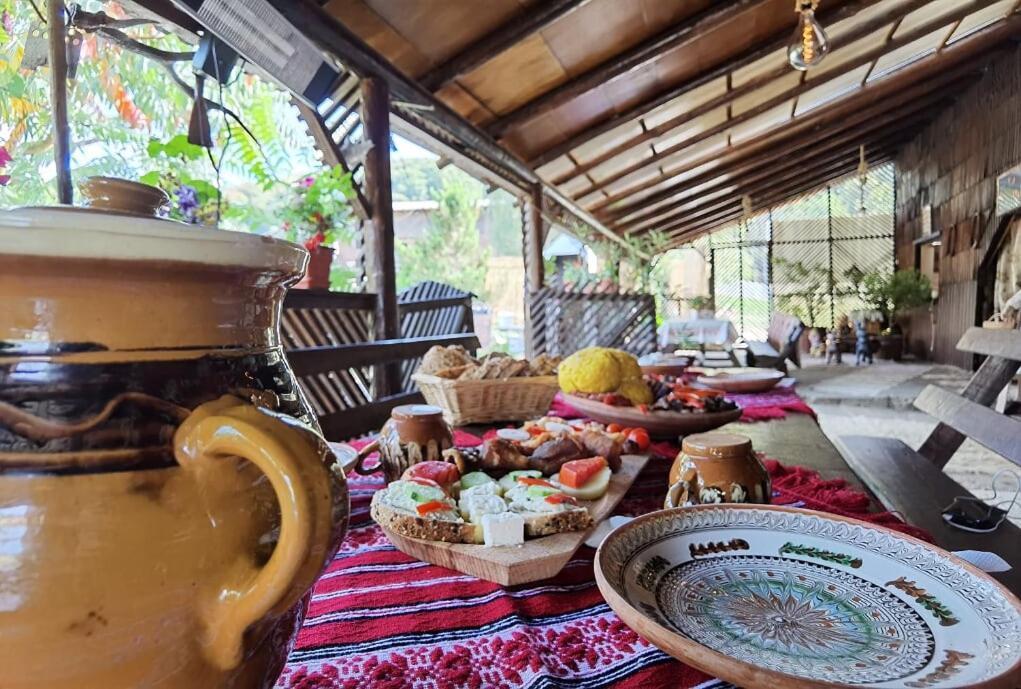 Langa Stana Hotel Árgyasudvarhely Kültér fotó