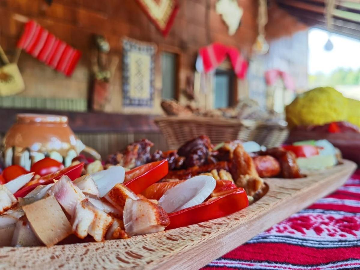 Langa Stana Hotel Árgyasudvarhely Kültér fotó