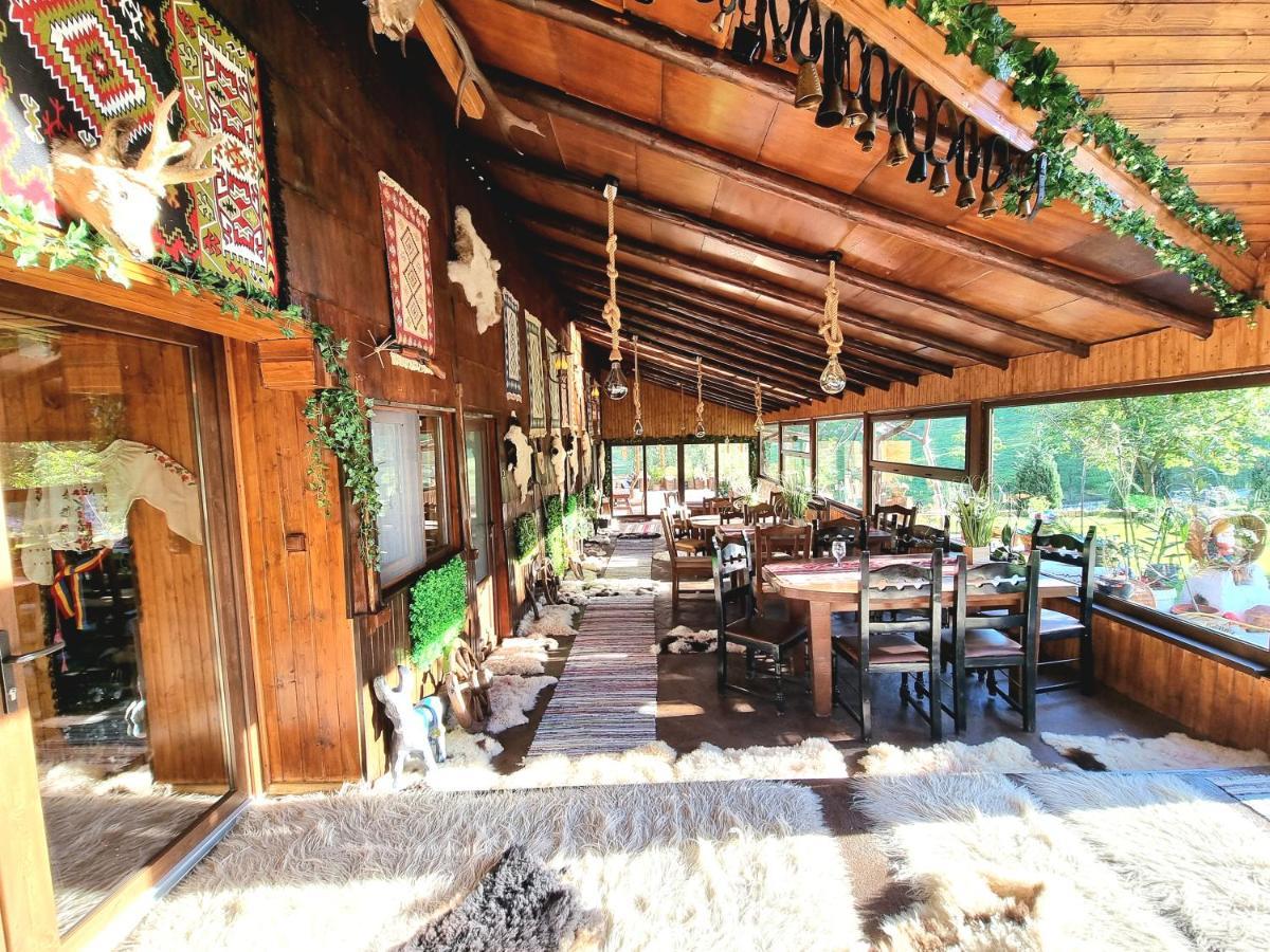 Langa Stana Hotel Árgyasudvarhely Kültér fotó