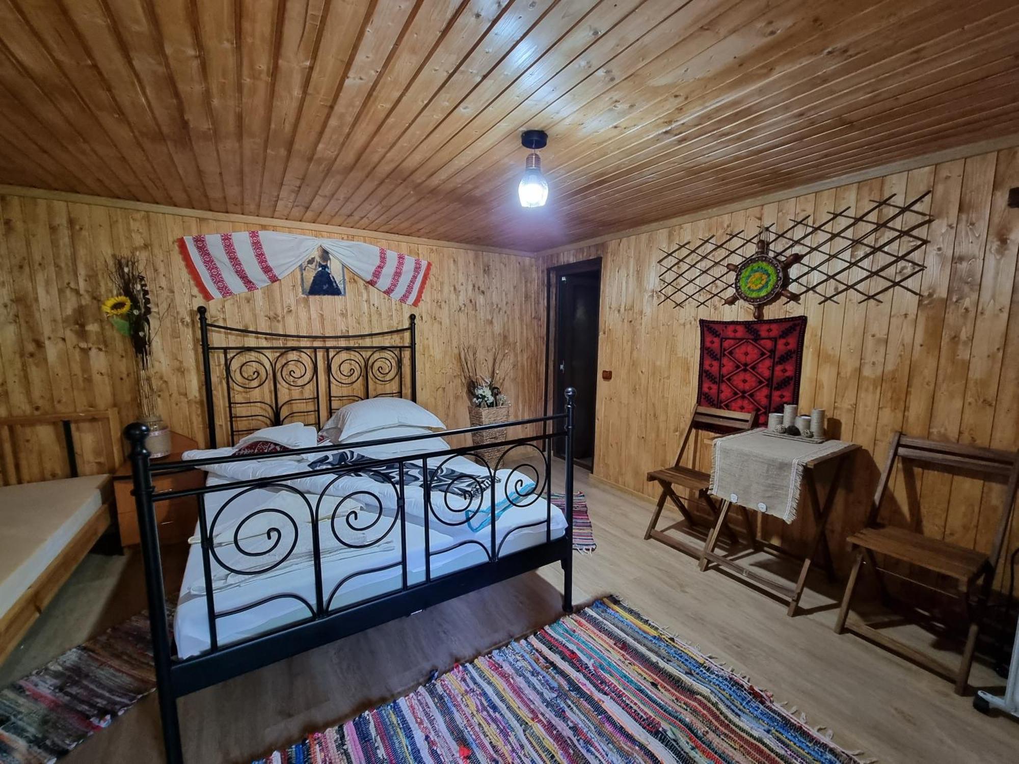 Langa Stana Hotel Árgyasudvarhely Szoba fotó