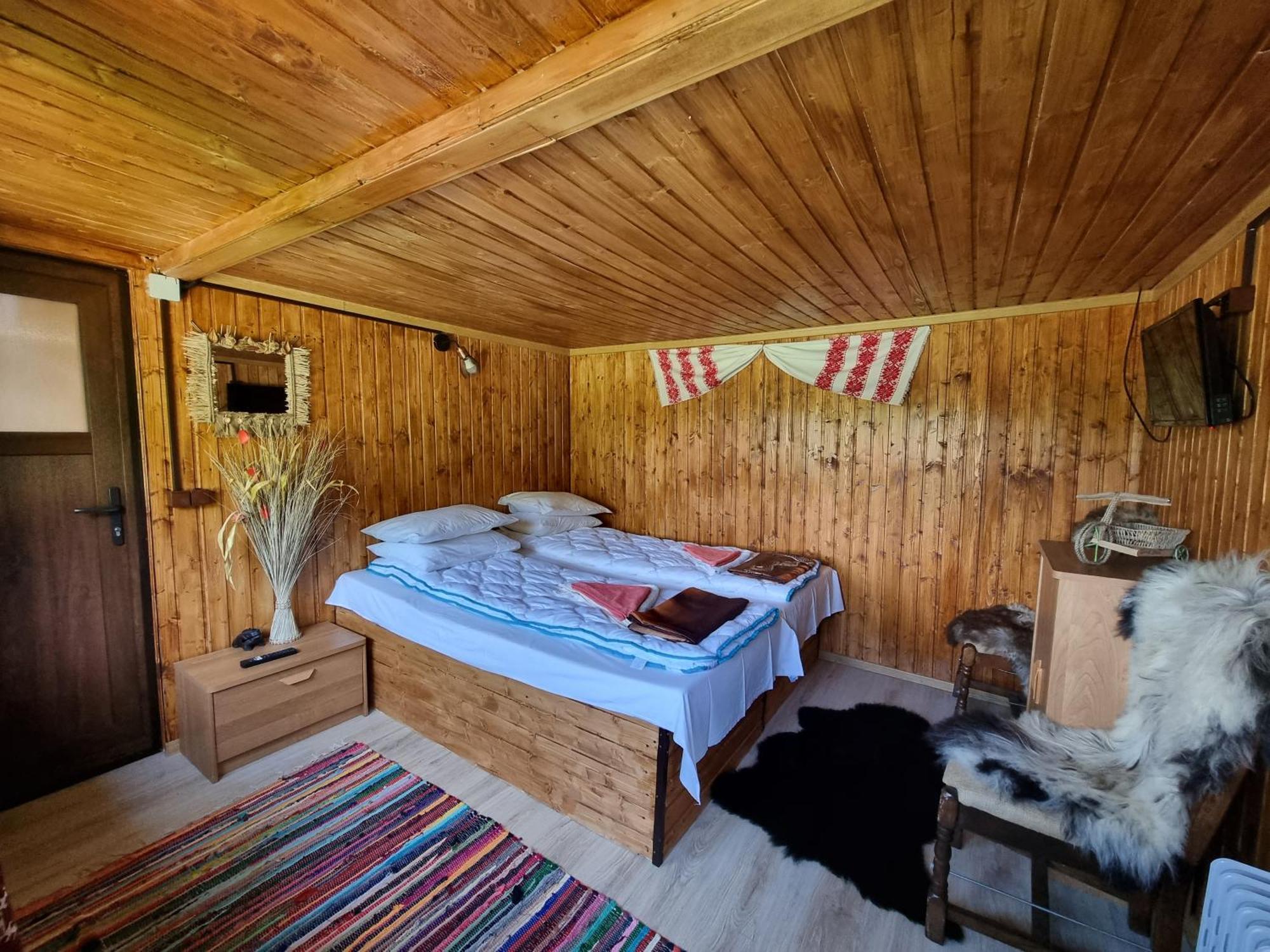 Langa Stana Hotel Árgyasudvarhely Szoba fotó